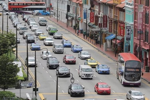 सिंगापुरं सन् २०२५ निसें डिजेल कार व ट्याक्सी दर्ता बन्द याइगु